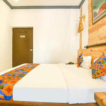 Fabexpress Neo Calangute Beach Resort Buitenkant foto