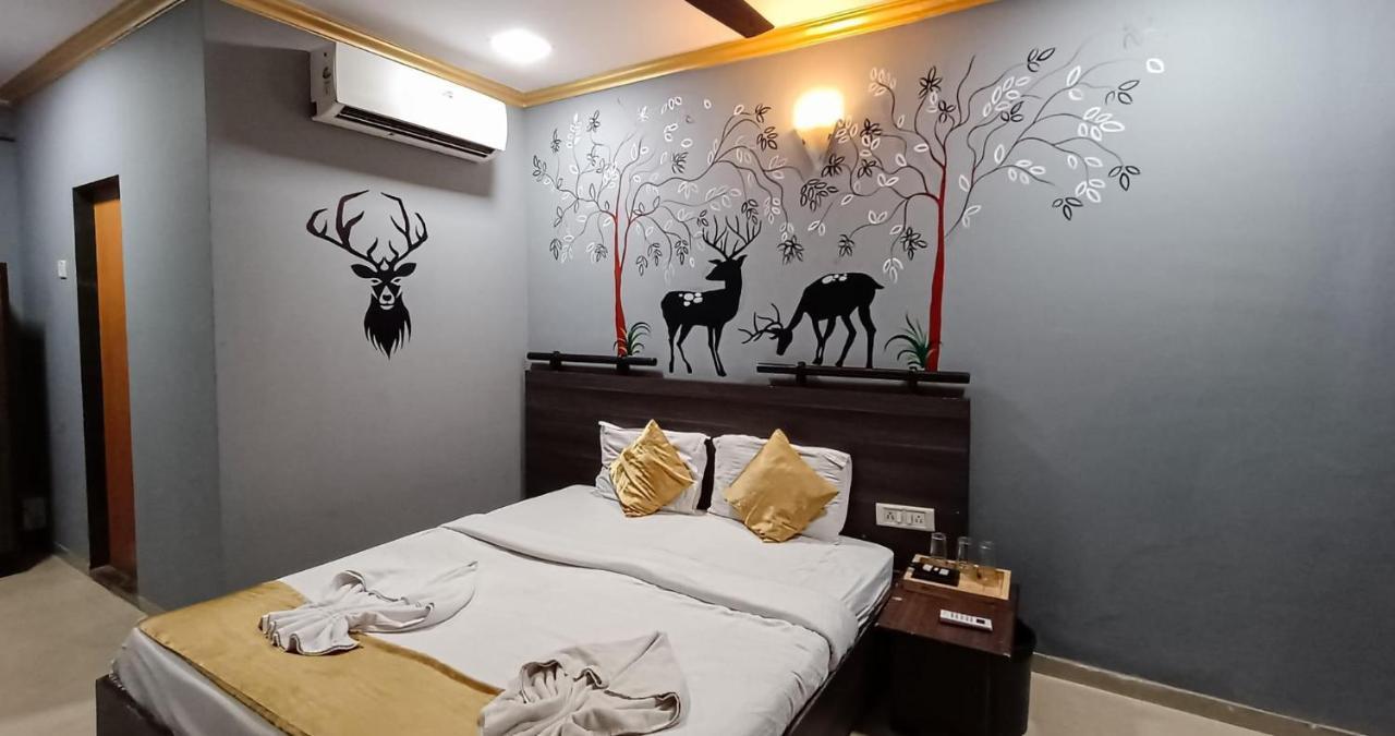 Fabexpress Neo Calangute Beach Resort Buitenkant foto